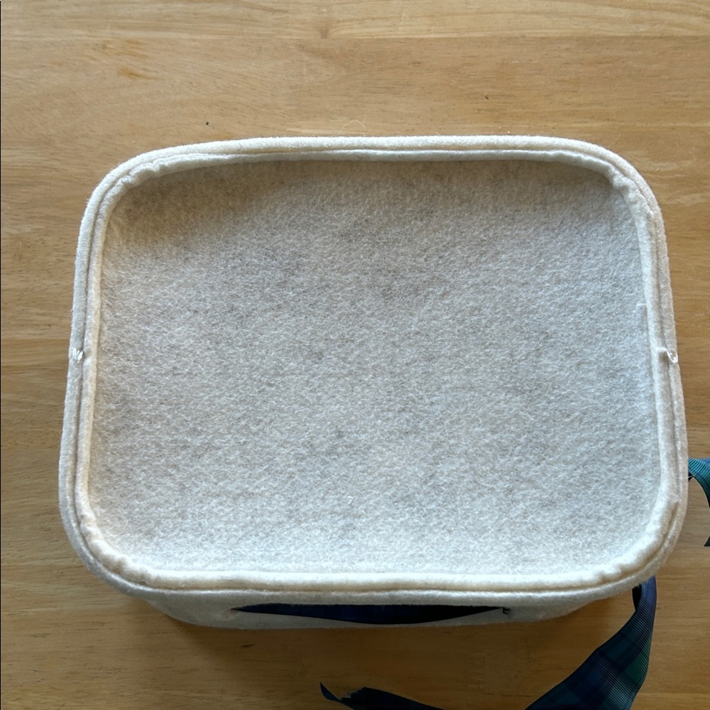 Basket - Picture 5 of 6